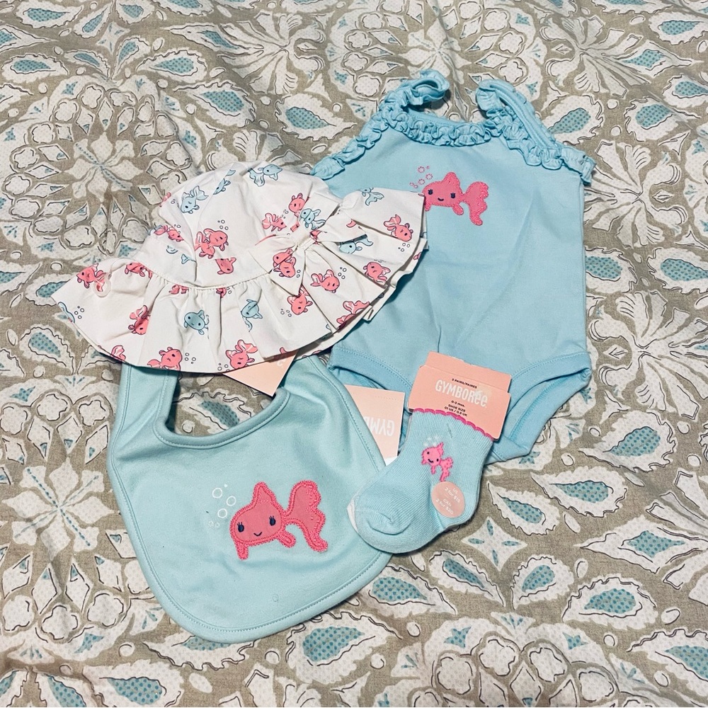 *NWT* Gymboree Set